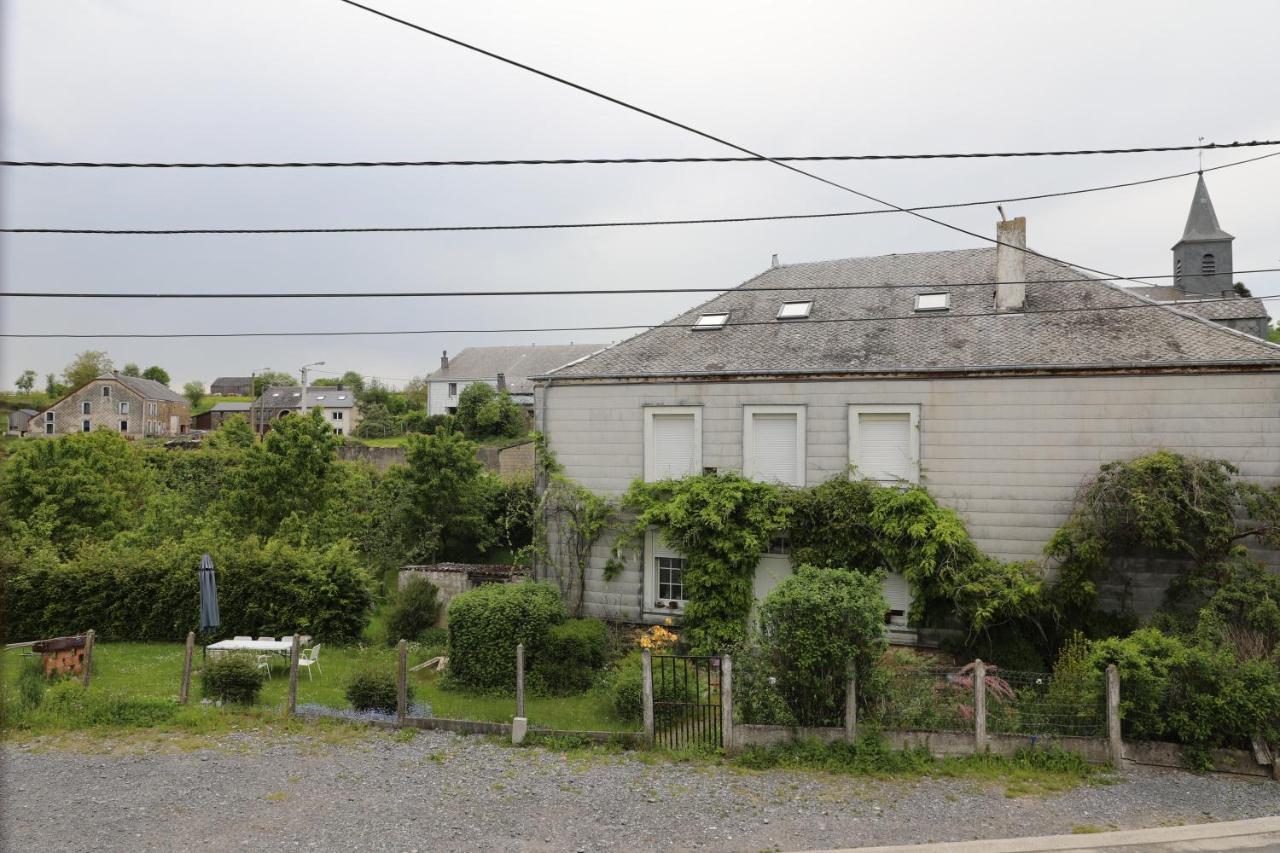 Gite De La Lavandiere A Ucimont Buitenkant foto